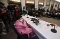 韓国ソウルで記者会見する旧日本軍の元従軍慰安婦、李容洙（イ・ヨンス）さん（2021年2月16日撮影）。(c)Jung Yeon-je / AFP