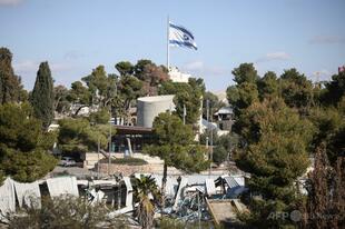 イスラエル、東エルサレムのUNRWA施設取り壊し開始