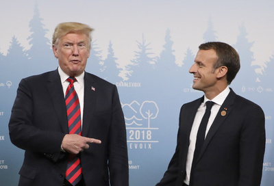 トランプ氏、マクロン氏にEU離脱奨励か 米紙報道