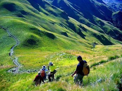 アジア人の祖先は東南アジア経由で北上、ゲノム分析で究明