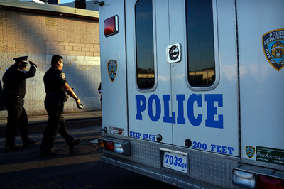 中国人向け「出産ツアー」、米LAで一斉摘発