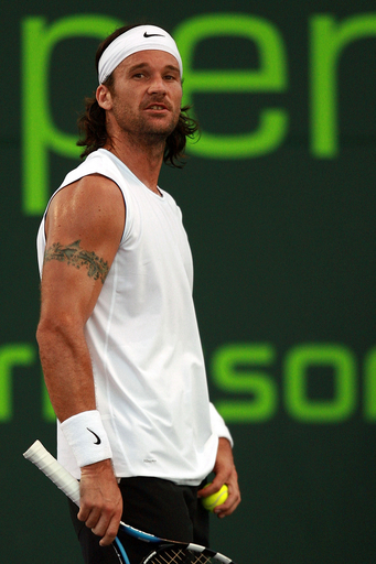 モヤ マウーに勝利し3回戦へ