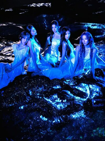 Red Velvet、幻想的な新作ティーザー公開…8月に夏のミニアルバム
