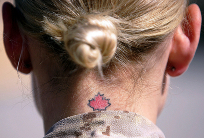 カナダ軍、アフガン駐留を2011年まで延長、NATOの協力が条件