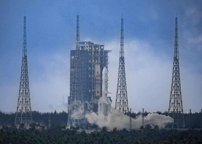 嫦娥6号の打ち上げ成功、人類初の月の裏側からのサンプルリターンに挑戦