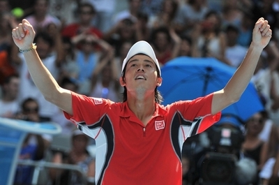 錦織がツォンガ下し8強進出、全豪オープン