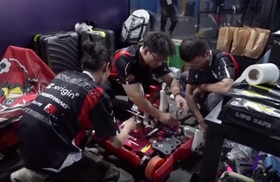 中国のロボット 第2回未来ゲームズのロボット格闘競技で優勝