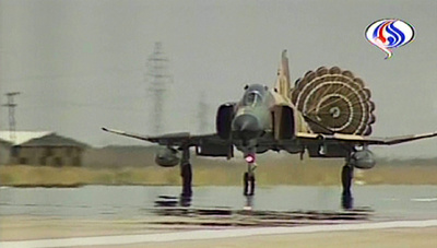 イランのF4戦闘機がイスラム国を空爆、米国防総省報道官