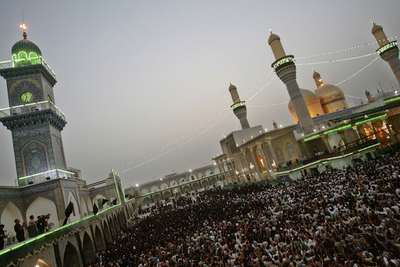 バグダッドで女性3人が自爆、シーア派巡礼者25人死亡