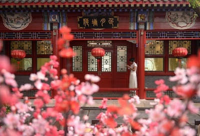 食事代申告制レストラン、大幅赤字に 中国