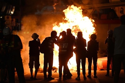 香港デモ、16日で本格化から100日