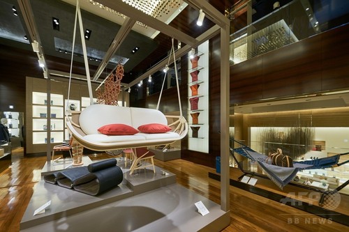 ルイ ヴィトン 表参道店でノマド コレクションの特別展示 写真11枚 ファッション ニュースならmode Press Powered By Afpbb News