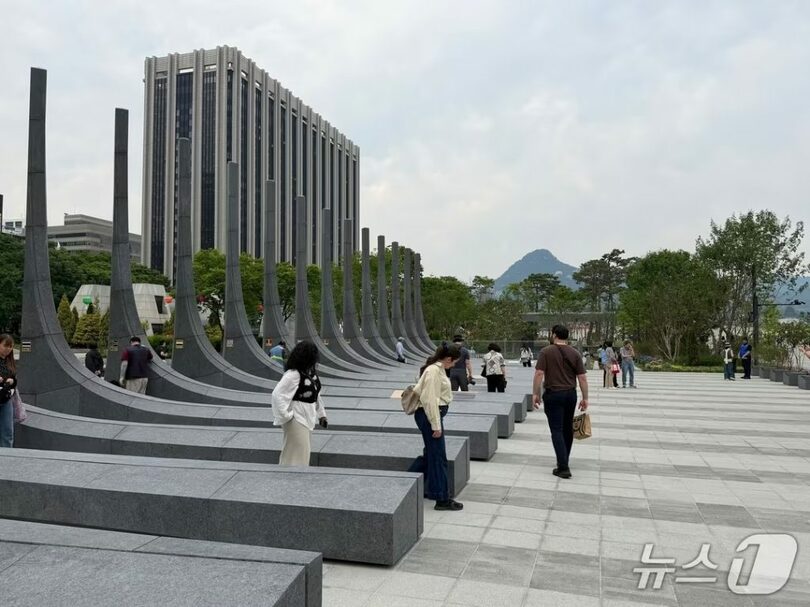(c)news1