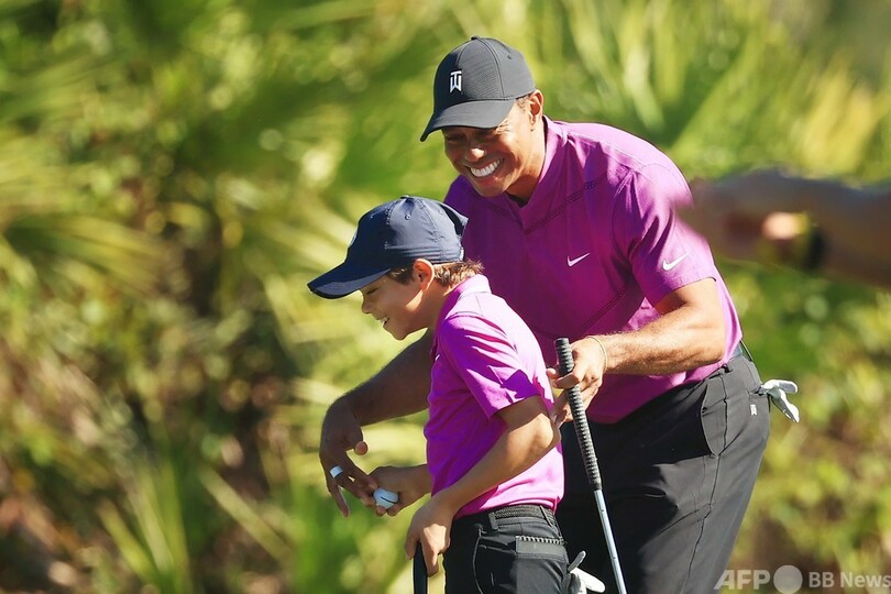 ウッズの11歳息子 親子大会でイーグル メジャー15勝の父も感心 写真10枚 国際ニュース Afpbb News