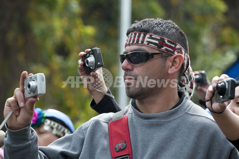 「コロンブスの新大陸発見は先住民虐殺の始まり」、チリ先住民が抗議デモ