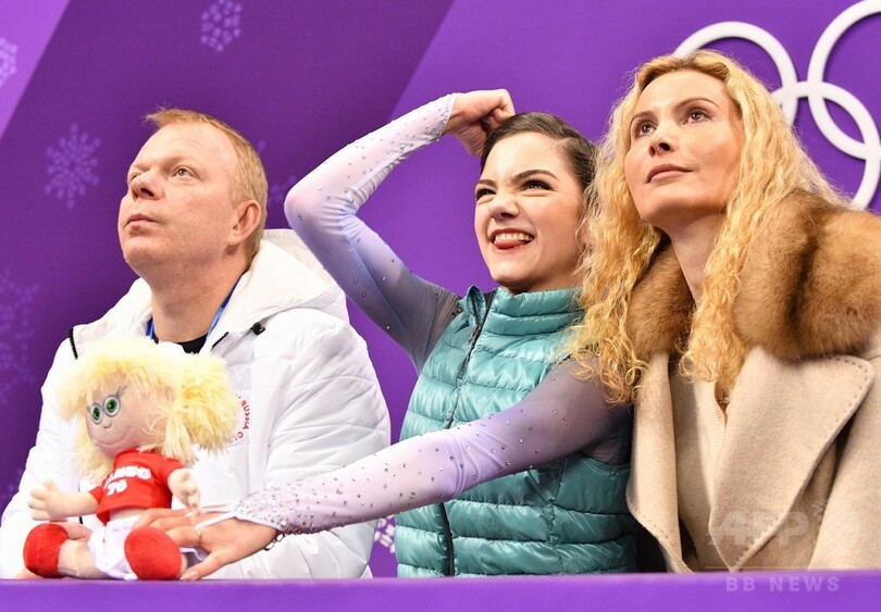 記録破りの15歳ザギトワ、世界最高点でSP首位発進 平昌五輪