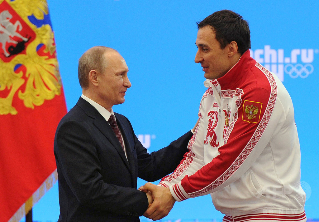 ロシアのソチ五輪金メダリストに永久追放処分、男子ボブスレー ロシアのソチ五輪金メダリストに永久追放処分、男子ボブスレー