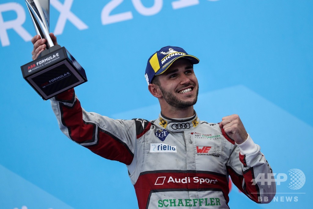 仮想レースで替え玉、フォーミュラEレーサー解雇される 仮想レースで替え玉、フォーミュラEレーサー解雇される
