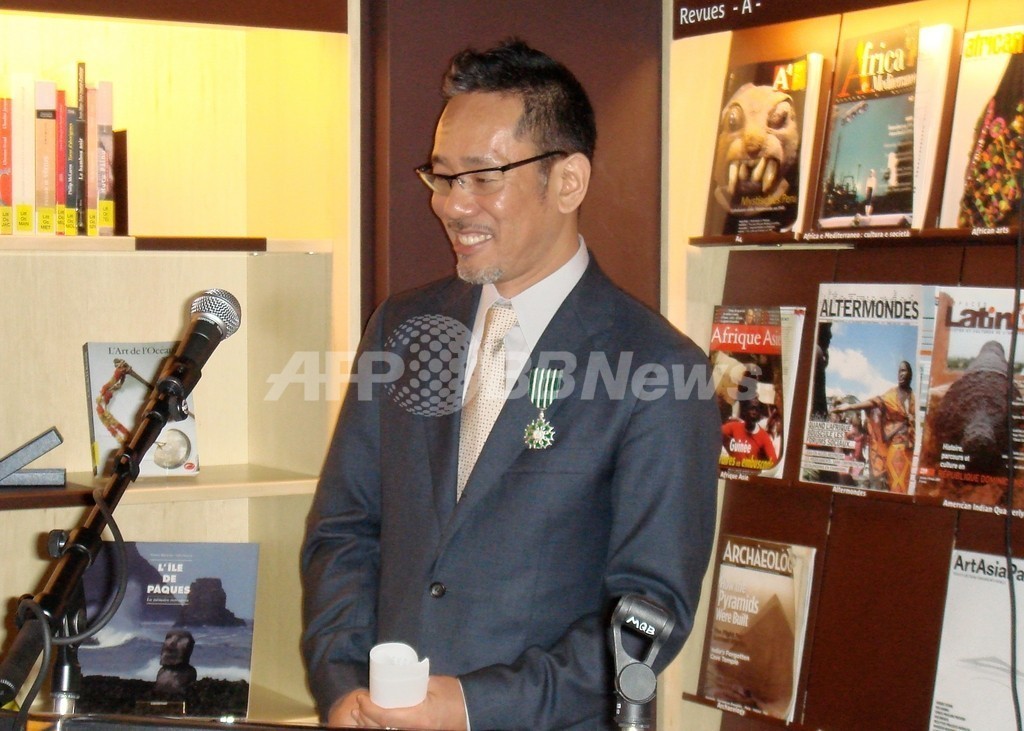 デザイナー滝沢直己、フランス芸術文化勲章シュバリエを受章