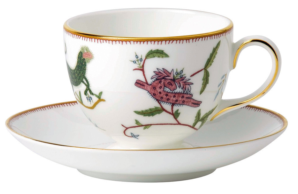 「ウェッジウッド」想像上の動物たちが踊るテーブルウェア、数量限定発売