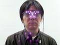顔認識技術を無効化する「プライバーバイザー」（2012年11月28日撮影）。(c)AFP/ISAO ECHIZEN