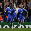 幻のゴールに歓喜するチェルシーのミカエル・エシアン（%%Michael Essien%%）。（2008年4月30日撮影）(c)AFP/ADRIAN DENNIS