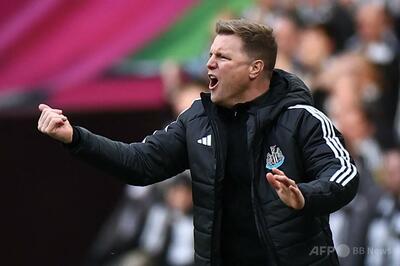 ニューカッスルのハウ監督 肺炎から復帰