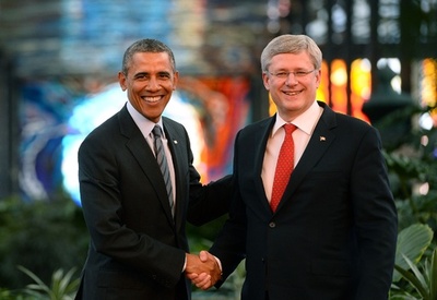 五輪アイスホッケーで米大統領と賭け、カナダ首相がビール獲得