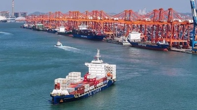 IMF 中国の貢献度はG7の合計を上回ると予測