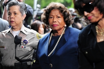 M・ジャクソンの母失踪か、子3人の一時的後見人にマイケルさんの甥