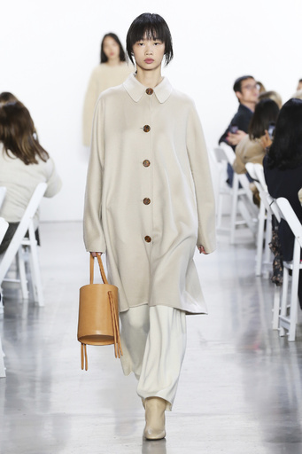 「マンサー・ガブリエル」See-Now-Buy-Now形式で18年秋冬発表