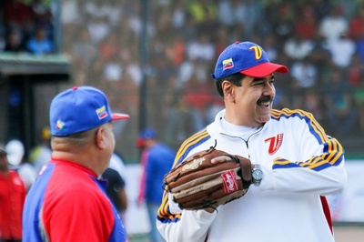 ベネズエラ・マドゥロ政権、軍とチーム対抗でソフトボール