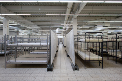 ドイツでアフガン難民7人拘束、イラン人少女を暴行・撮影の疑い