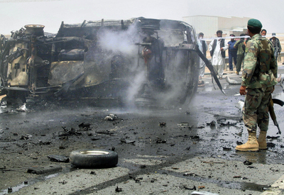 カンダハルで国連車両に爆弾攻撃、4人死亡 - アフガニスタン
