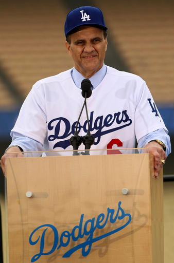 トーリ監督 ドジャー・スタジアムで就任会見