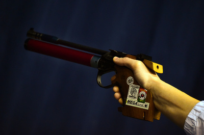 「ハリケーンへの発砲は駄目」 ネット拡散の悪ふざけに保安官が警告 米