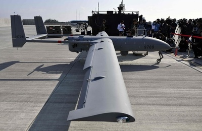 台湾、独自開発の無人偵察機を初公開 中国との緊張高まる中