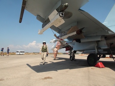 ロシア軍、シリアで新型クラスター爆弾使用か 人権団体