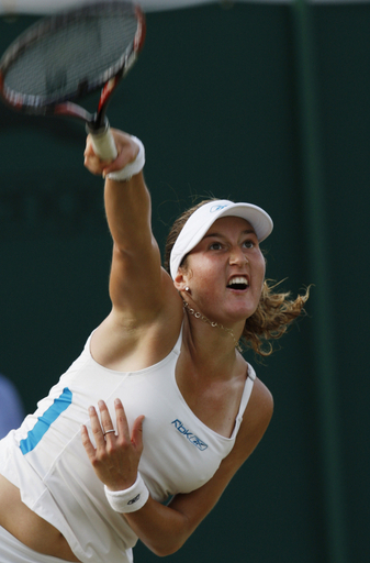 ピアー サフィナ破りウィンブルドン4回戦へ