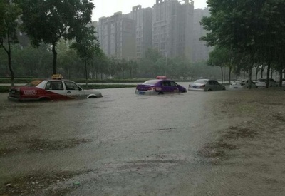 河南省豪雨で302人が死亡、国務院は調査チームを設立