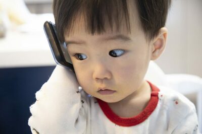 韓国・乳幼児、2人に1人が2歳前にスマホ使用開始…3歳前では約8割