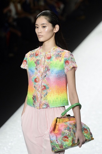 海洋生物からインスパイア、「シャッツィ・チェン」15年春夏