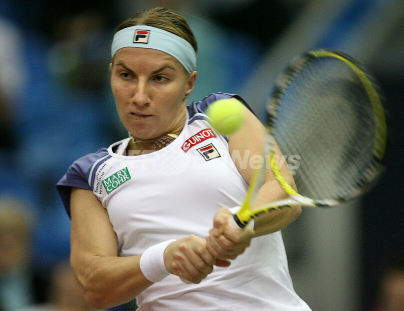 サフィナ クズネツォワ下し4強へ