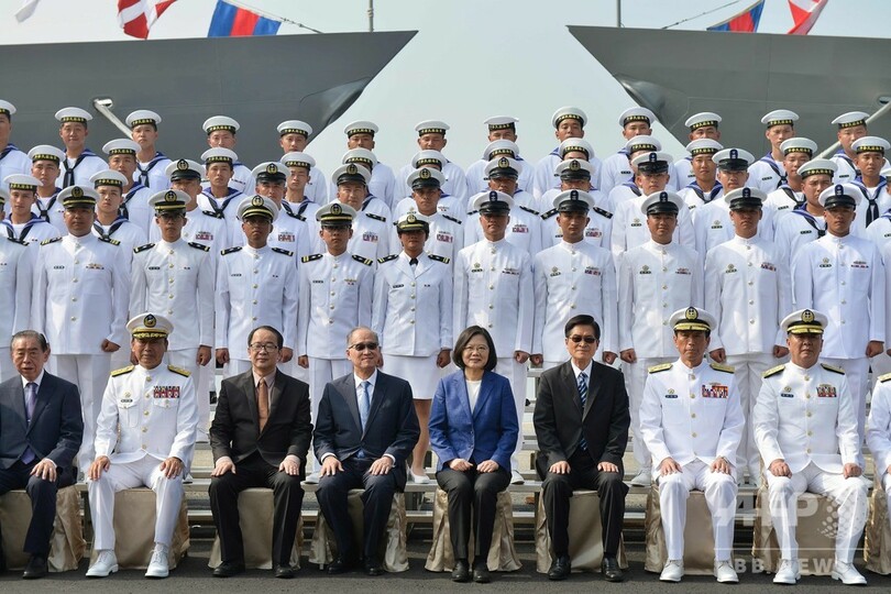 台湾、米から購入のフリゲート艦2隻就役