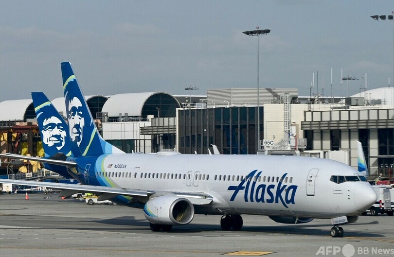 米アラスカ航空機、吹き飛んだドア部品発見 ボーイング「737MAX9」