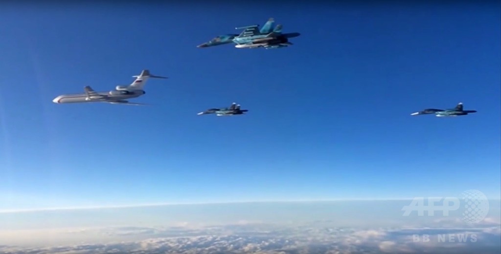 ロシア軍戦闘機、シリアの米英軍基地を爆撃か、米WSJ報道 ロシア軍戦闘機、シリアの米英軍基地を爆撃か、米WSJ報道