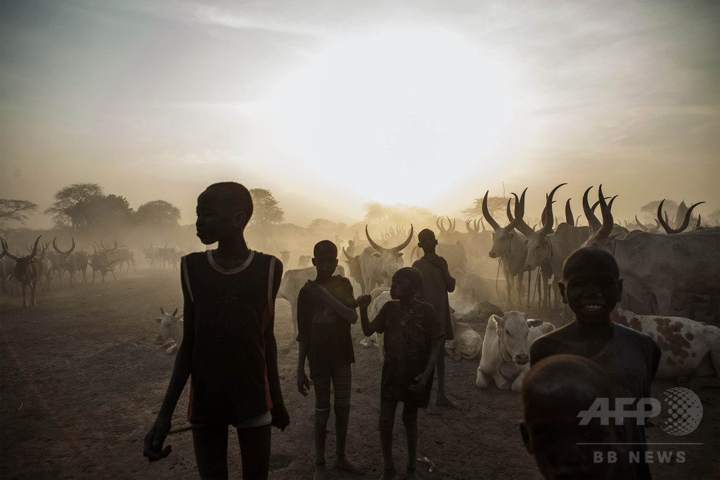 南スーダンで子ども兵3000人解放へ、ユニセフ発表 南スーダンで子ども兵3000人解放へ、ユニセフ発表