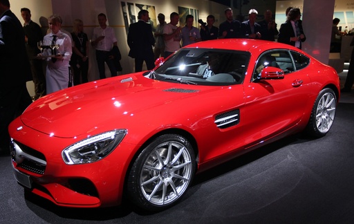 メルセデス・ベンツ、新型スポーツカー「AMG GT」発表 写真11枚 国際