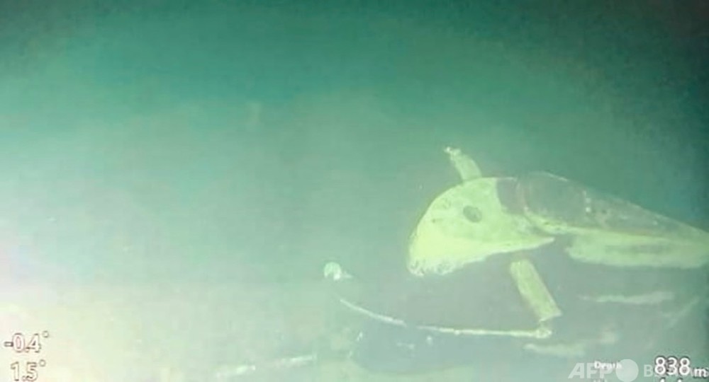 沈没したインドネシア潜水艦、軍が写真公開