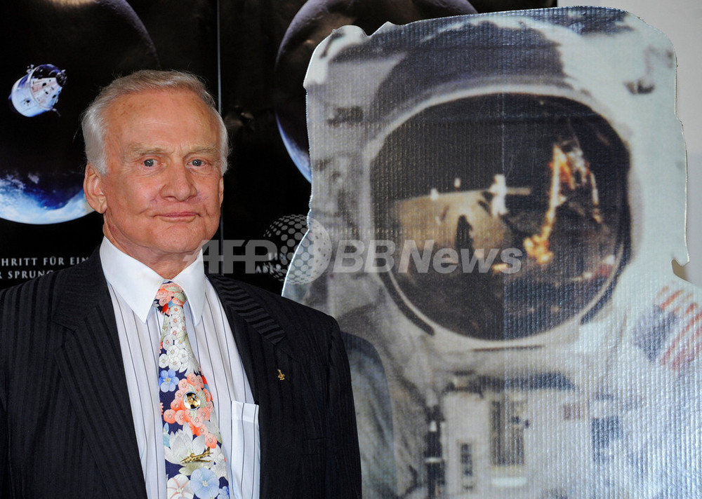 アポロ計画のドキュメンタリー映画 ザ ムーン プレミア上映 写真8枚 国際ニュース Afpbb News